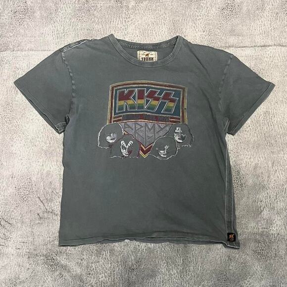 Trunk Ltd Kiss World Tour 1979 Army Graphic Tee - Picture 1 of 8